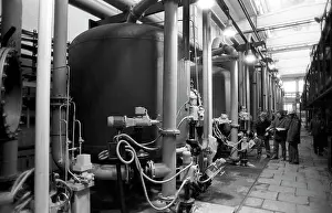 Refinery: Moscow oil refinery, 1983