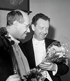 Mstislav: Moscow premiere of B. Britten's Symphony for Cello