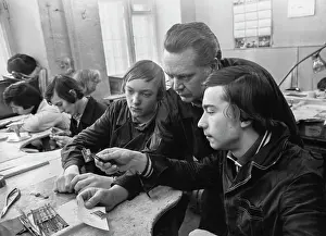 Jeweller: Moscow school of arts and crafts