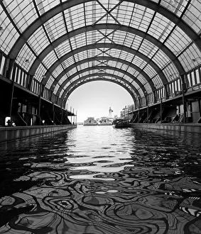 Moorage: Moscow shipyard, 1975