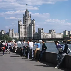 Kotelnicheskaya: Moscow sights, 1986