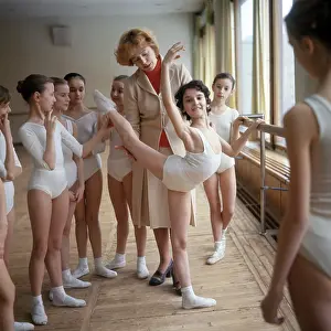 Choreography: Moscow State Academy of Choreography, 1986