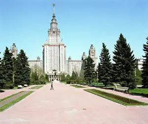 Lomonosov: Moscow State University, 1987