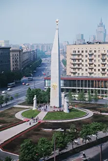 Kutuzovsky: Moscow views, 1977