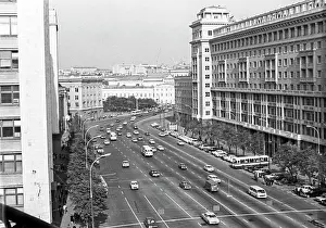 Bustling: Moscow views, 1980