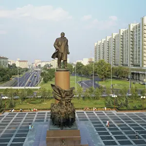 Kaluzhskaya: Moscow views, 1986