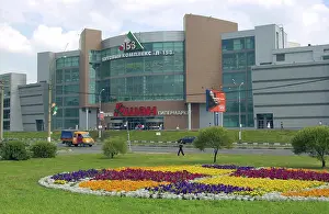 Mall: Moscow views, 2005