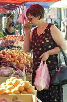 Cheryomushkinsky: Moscow's food markets