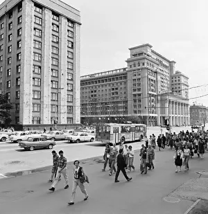 Maxim: Moskva Hotel, 1986