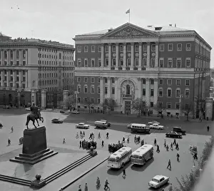 Mossovet: Mossovet building at Soviet Square, 1961