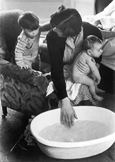 Sibling: MOTHER AND CHILDREN/BATH