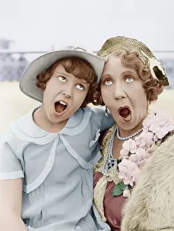 Duets: Mother and daughter singing