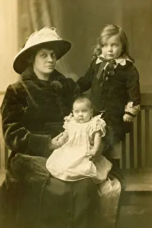 Mummy: Mother and two small children