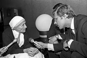 Sheremetyevo: Mother Teresa in Moscow, 1987