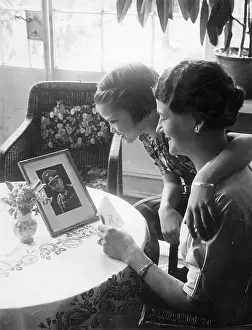 Contribution: Mother's Day 1940