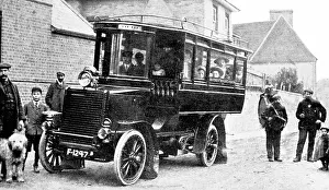 Valence: Motor bus, Sutton Valence