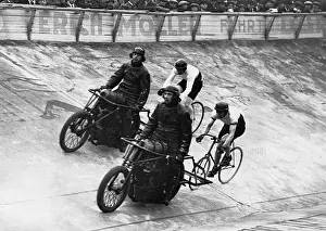 Sponsor: Motor-paced racing in Berlin, 1932