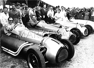 Bristols: Motor racing Goodwood, England