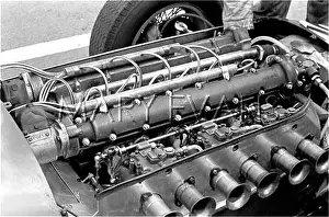 Dbr4: Motor racing Silverstone, England