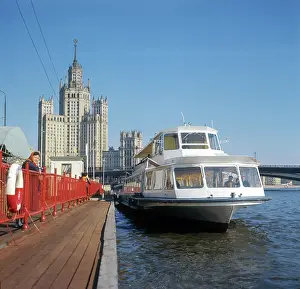 Mooring: Motor ship Moskva, 1972