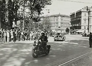 Occassion: Motorcade in occassion of the signing of the Austrian St
