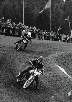 Drews: Motorcycle battle on the Teterower