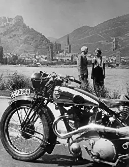 Rhein: A motorcycle trip alongside the Rhein river, 1936