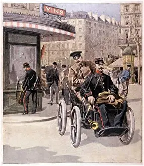 Forefront: MOTORISED POSTMEN 1899