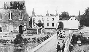 Mouland: Mouland in ruins