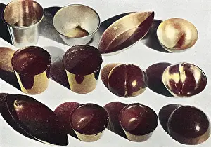 Russe: Moulding of Chocolate Bases