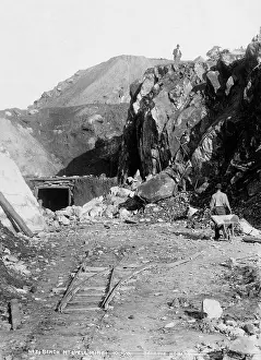 Lyell: Mount Lyell Mine 1898