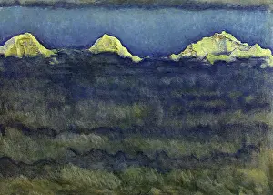 Seem: Three Mountains and Mist
