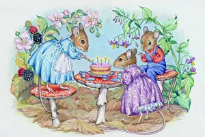 Blackberries: Mouse birthday party - with cake on toadstoo