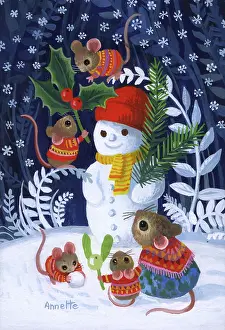 Adorning: The Mouse Family build a snowman