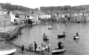 Mousehole: Mousehole, the Harbour 1927