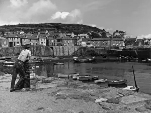 Mousehole: MOUSEHOLE HARBOUR