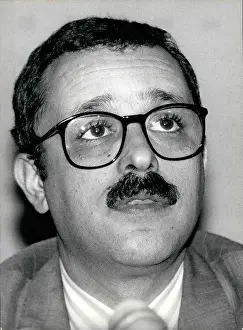 Opec: Movements - Organizations