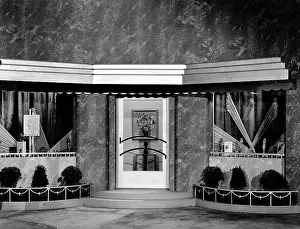 Storefront: Movie set storefront