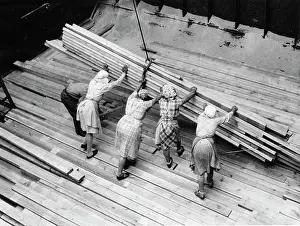Finnland: Moving cargo