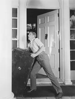 Complicated: Moving day