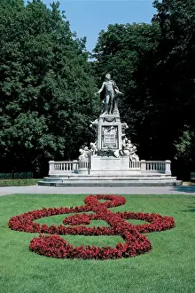 Burggarten: Mozart memorial in the Burggarten