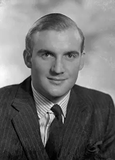 Dumas: Mr H Dumas