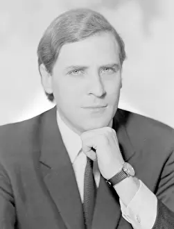 Keen: Mr Robert Keen