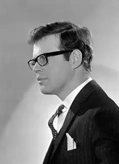 Hays: Mr Robin Hays