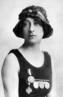 C1915: Mrs. Arthur Hamilton 1915