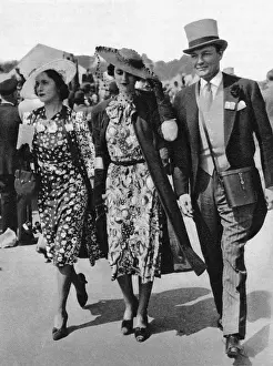 Sweeny: Mrs Charles Sweeny at Ascot