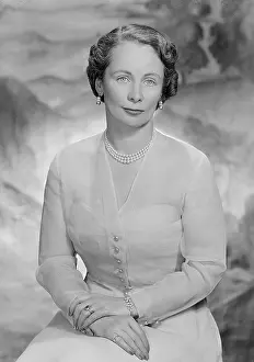 Crosse: Mrs Crosse
