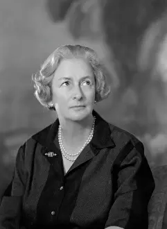 Dixon: Mrs Dixon