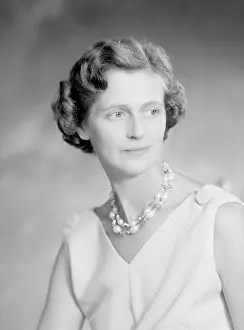 Osborne: Mrs F L Osborne