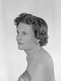 Vivan: Mrs G H Vivan